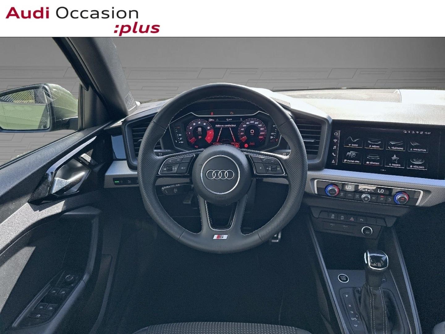 Voitures occasions Audi A1 Sportback S line Vélizy-Villacoublay