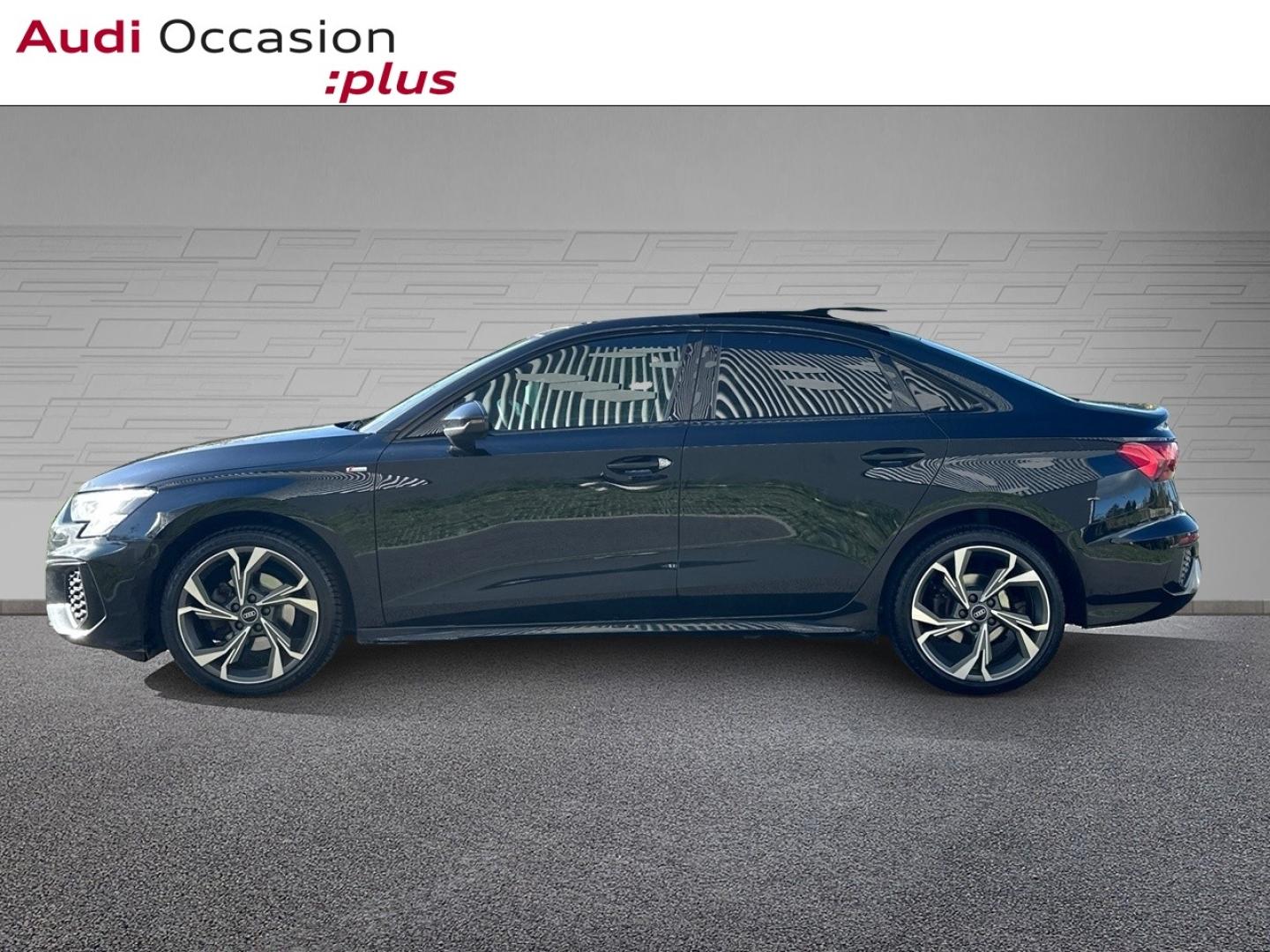 Voitures occasions Audi A3 Berline S line Vélizy-Villacoublay