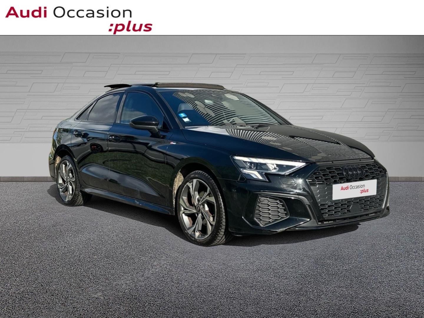 Voitures occasions Audi A3 Berline S line Vélizy-Villacoublay