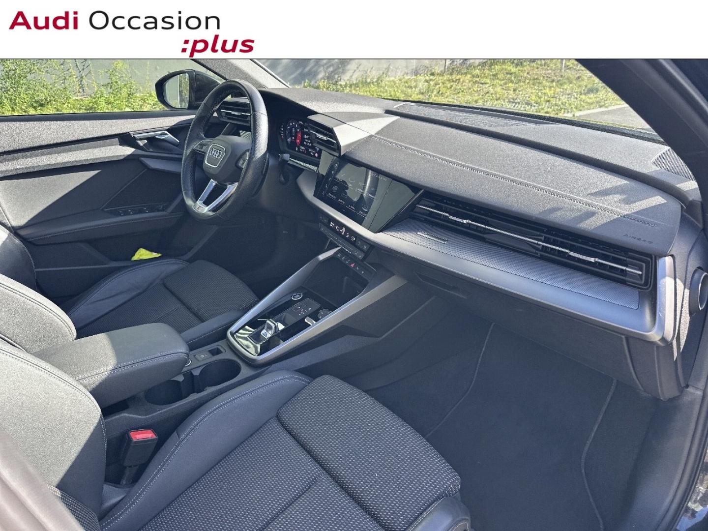 Voitures occasions Audi A3 Berline S line Vélizy-Villacoublay