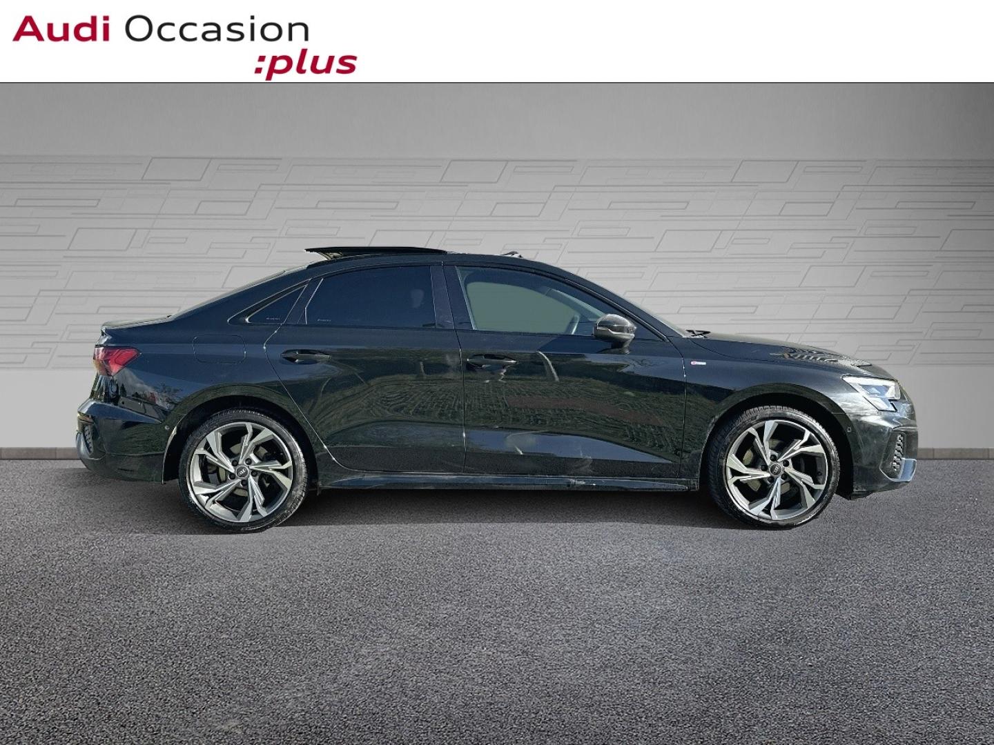 Voitures occasions Audi A3 Berline S line Vélizy-Villacoublay