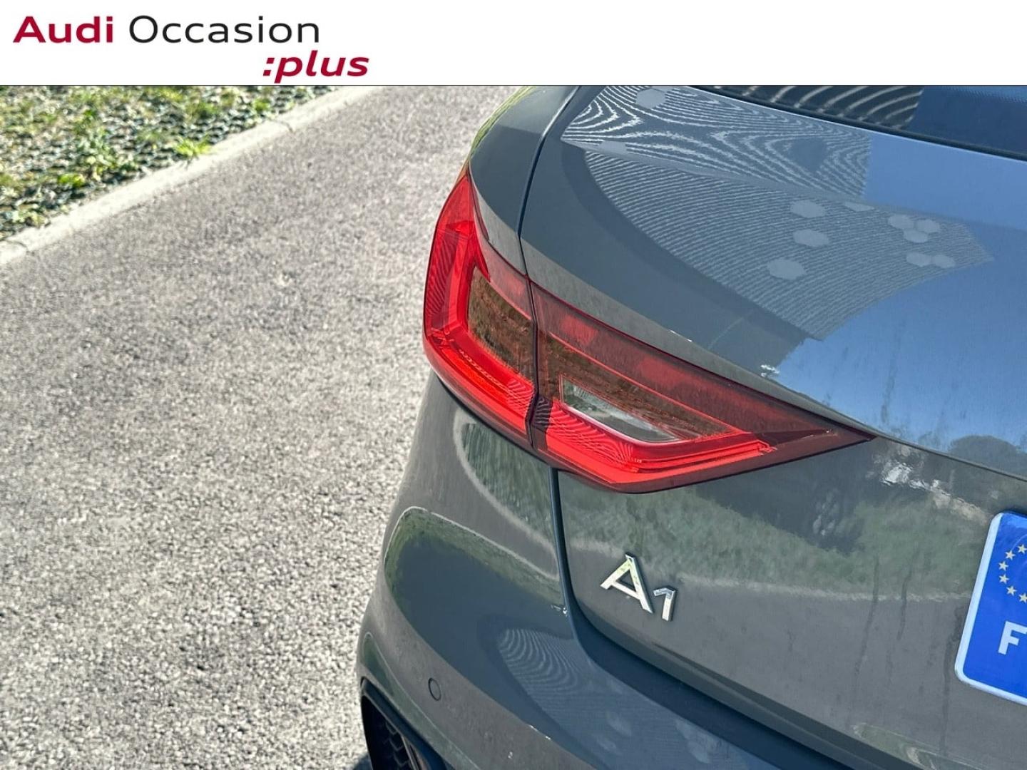 Voitures occasions Audi A1 Sportback S line Vélizy-Villacoublay