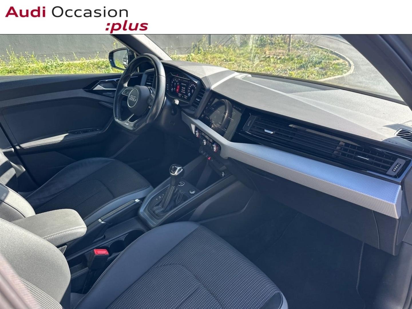 Voitures occasions Audi A1 Sportback S line Vélizy-Villacoublay