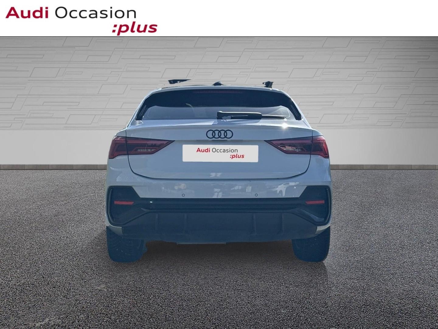 Voitures occasions Audi Q3 Sportback S line Vélizy-Villacoublay
