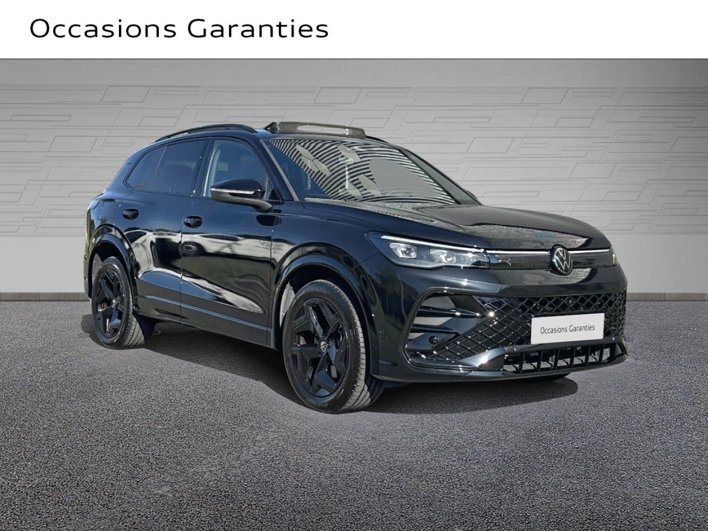 Voitures occasions VOLKSWAGEN TIGUAN R-Line Exclusive Vélizy-Villacoublay