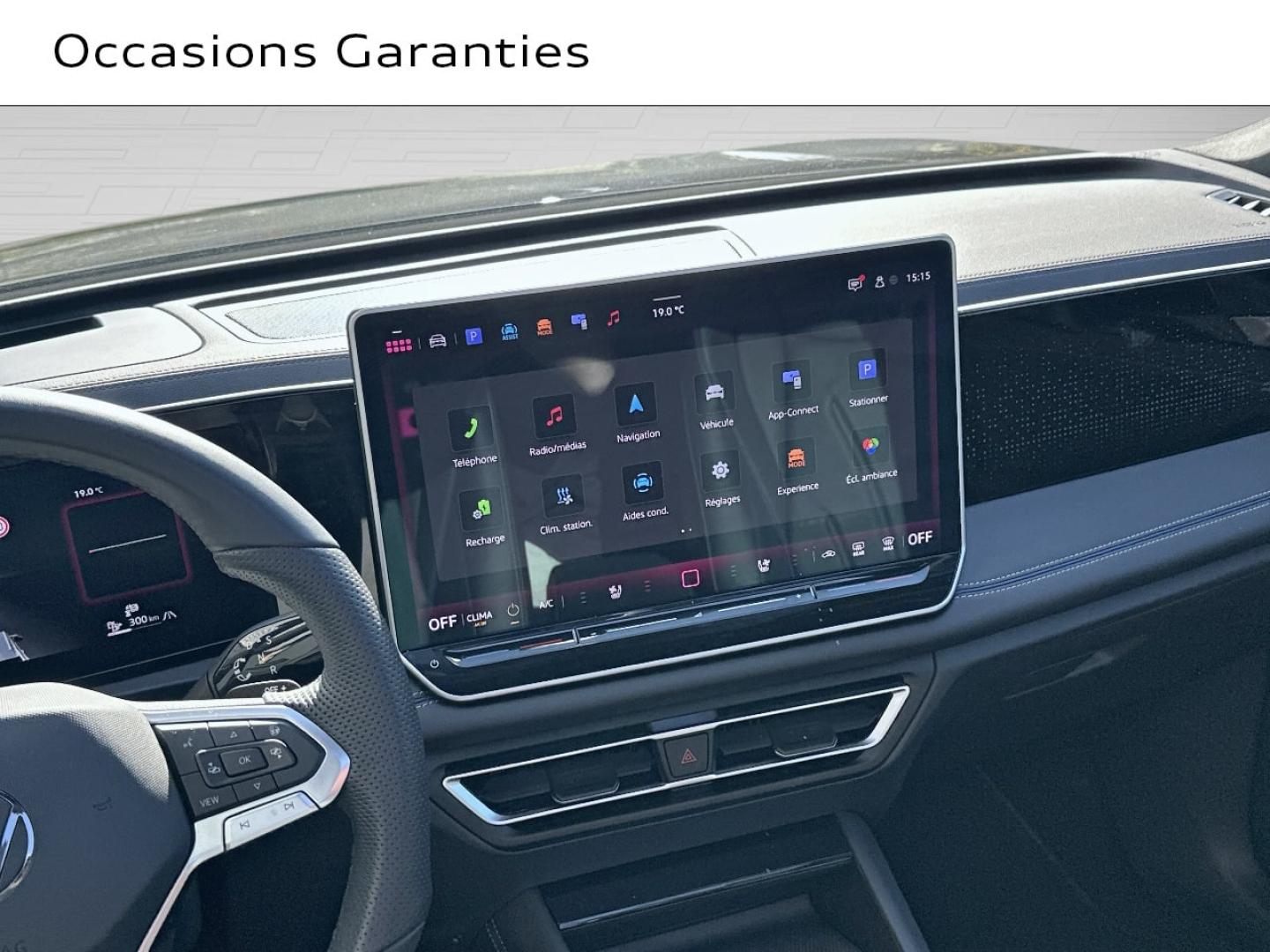 Voitures occasions VOLKSWAGEN TIGUAN R-Line Exclusive Vélizy-Villacoublay