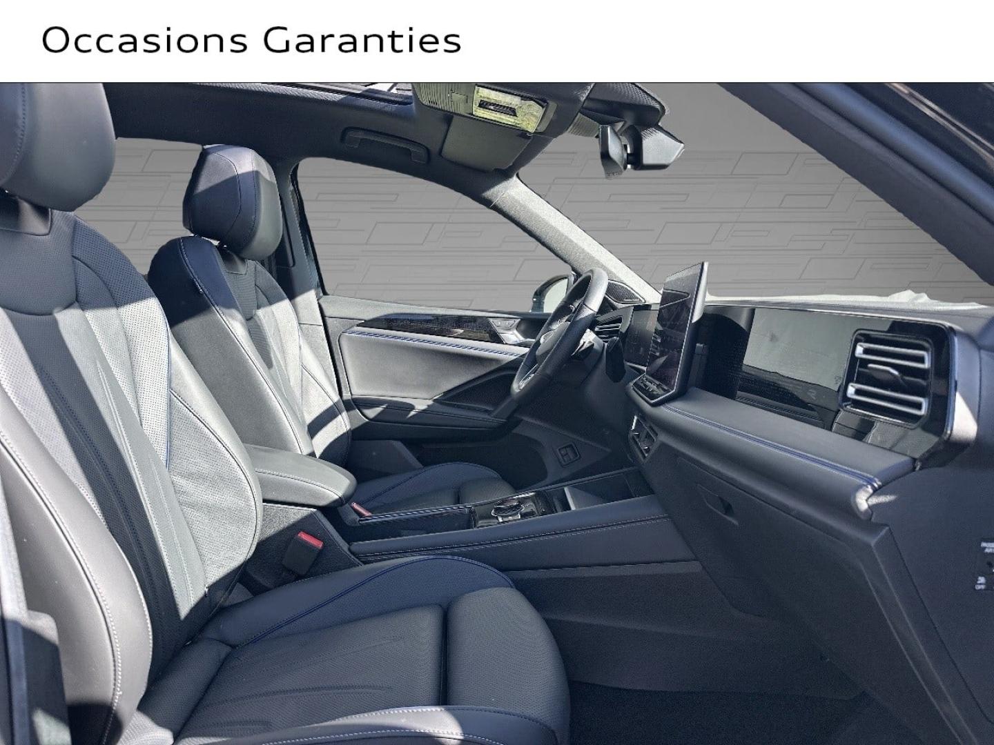 Voitures occasions VOLKSWAGEN TIGUAN R-Line Exclusive Vélizy-Villacoublay