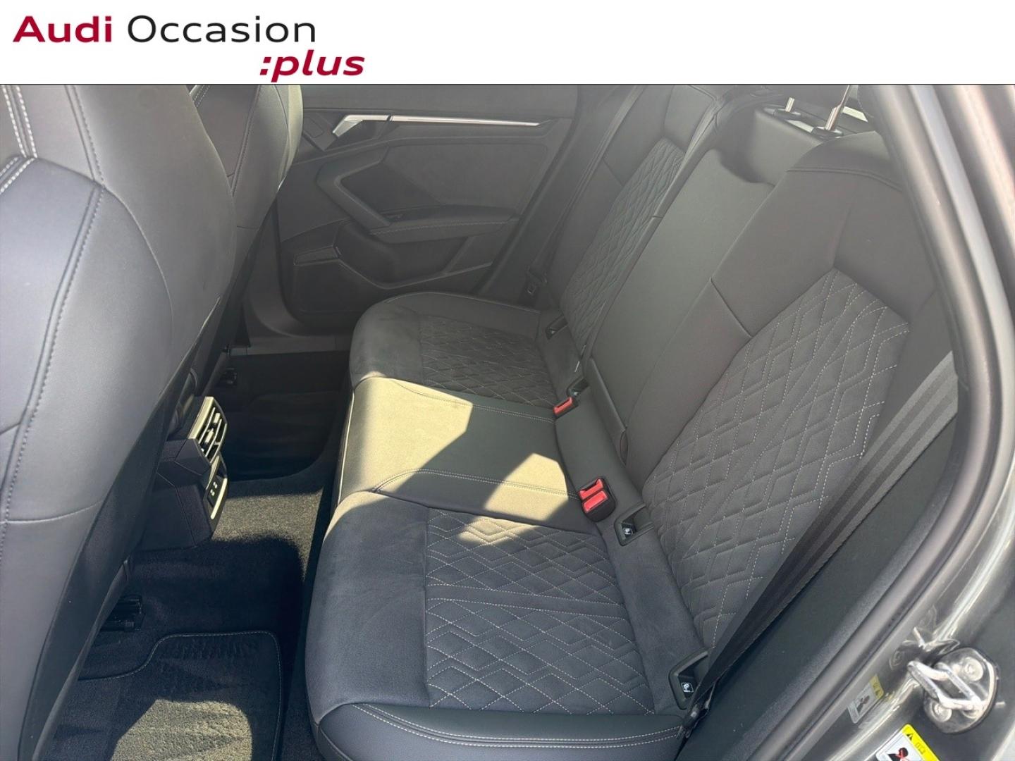 Voitures occasions Audi A3 Sportback S line Rivery