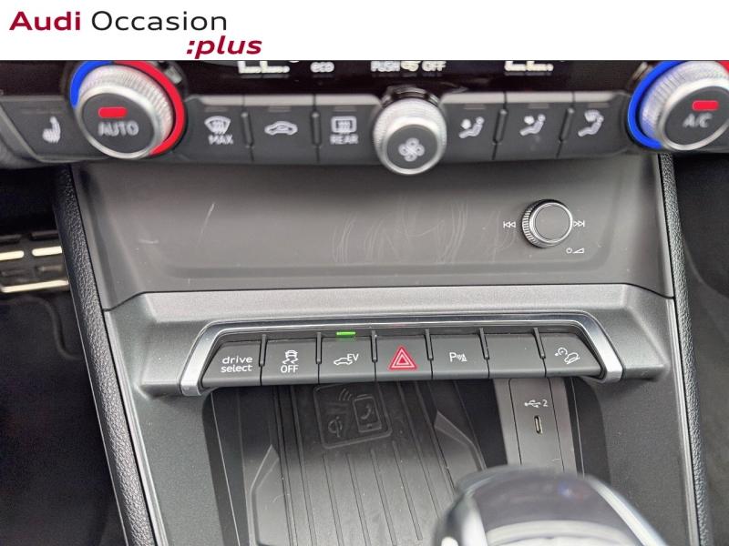 Voitures occasions Audi Q3 S line Rivery