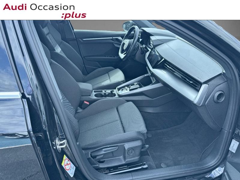 Voitures occasions Audi A3 Sportback S line Rivery