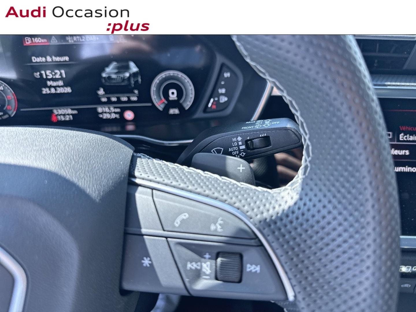 Voitures occasions Audi Q3 Black Edition Bruay-la-Buissière