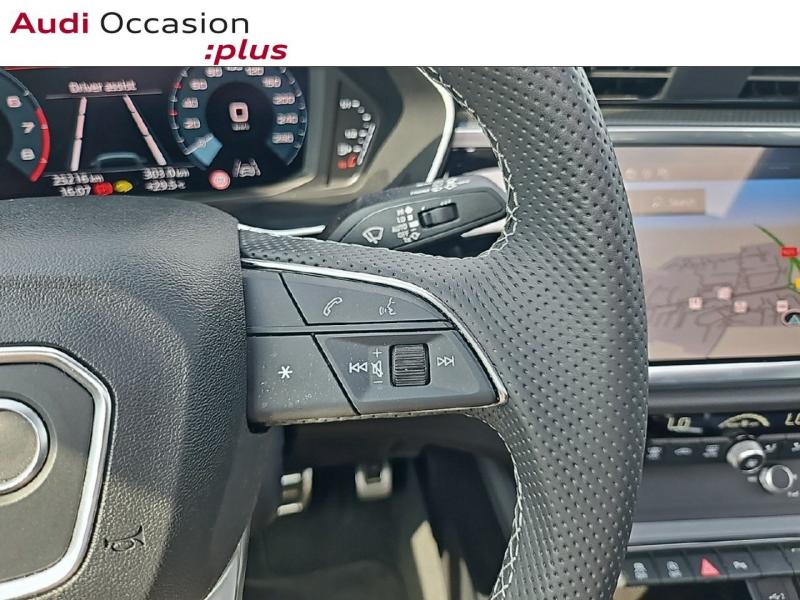 Voitures occasions Audi Q3 S line Rivery