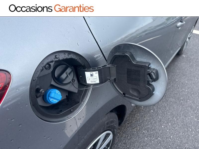 Voitures occasions RENAULT CLIO Evolution Rivery