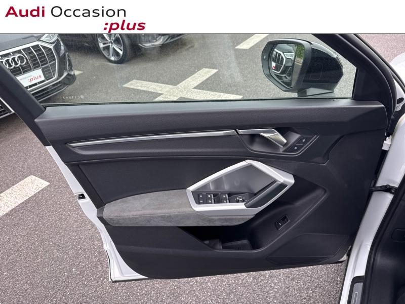 Voitures occasions Audi Q3 Design Luxe Rivery