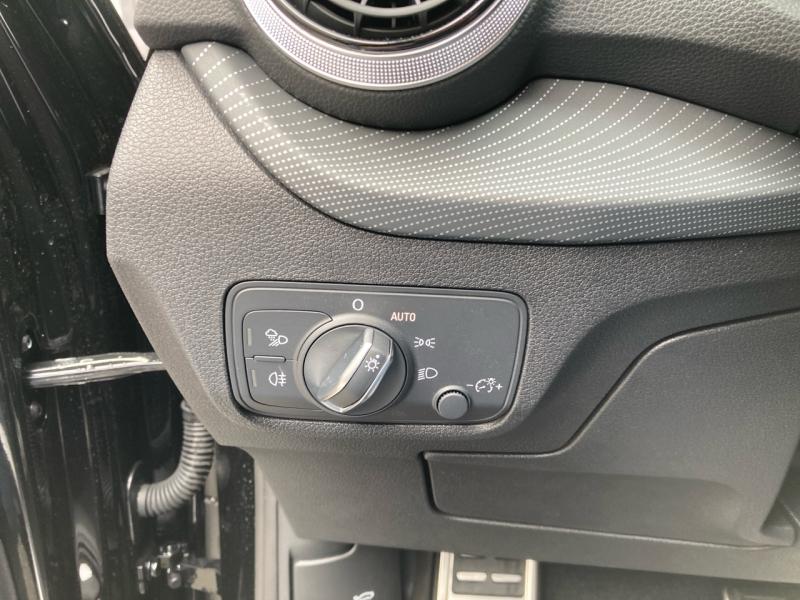 Voitures occasions Audi Q2 S line Rivery