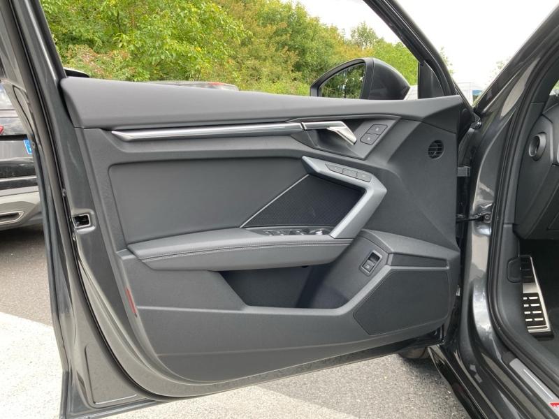 Voitures occasions Audi A3 Sportback S line Rivery