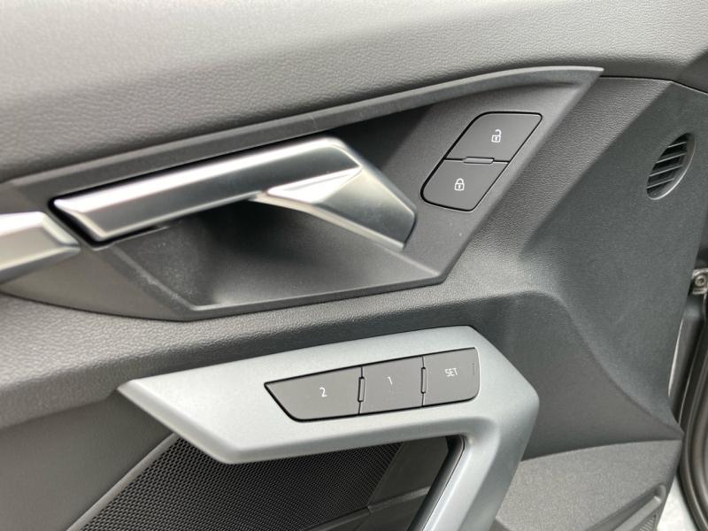 Voitures occasions Audi A3 Sportback S line Rivery