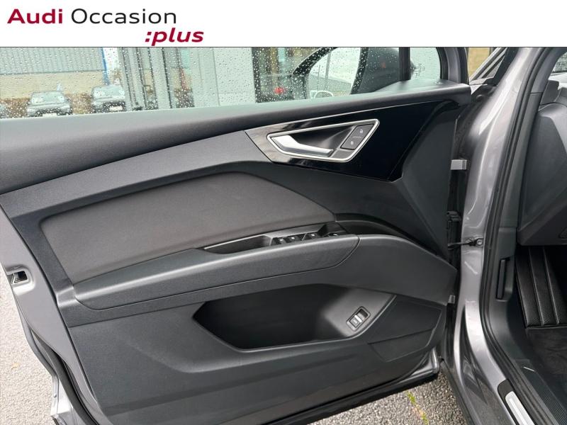 Voitures occasions Audi Q4 Sportback e-tron Business Executive Rivery