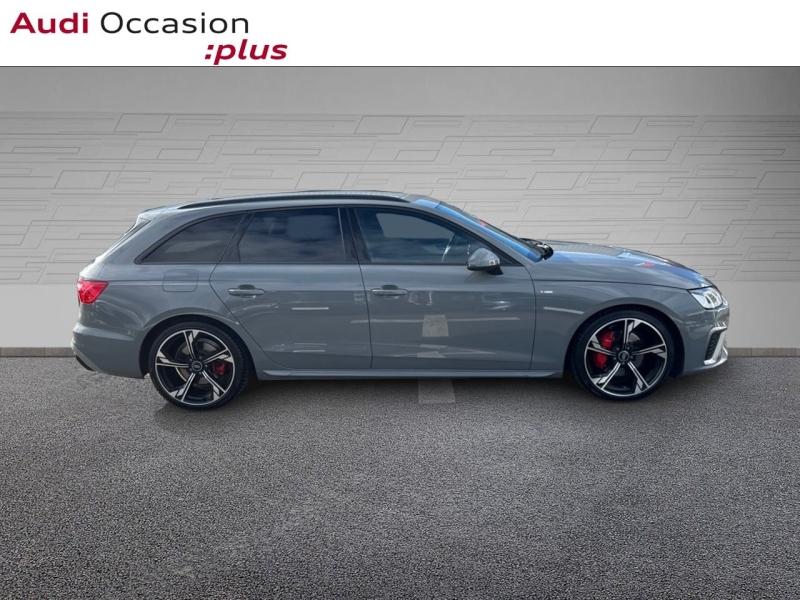 Voitures occasions Audi A4 Avant S line Rivery