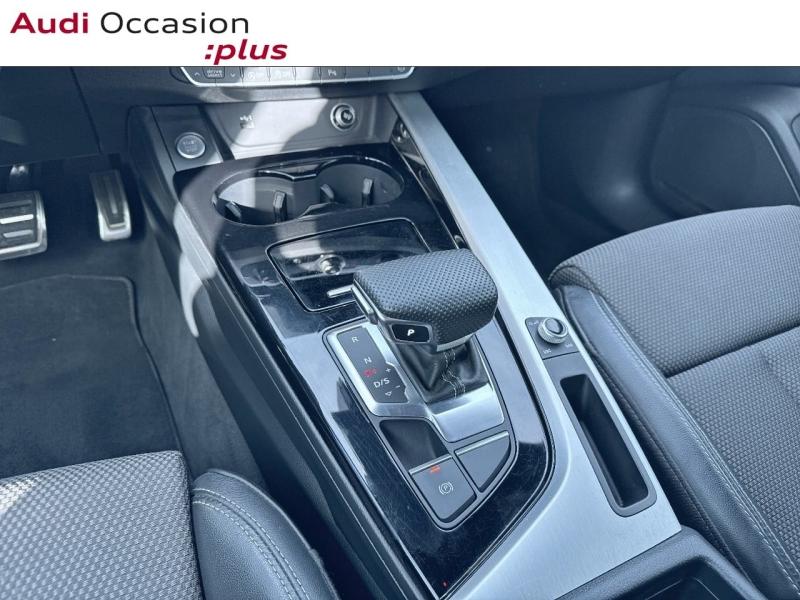 Voitures occasions Audi A4 Avant S line Rivery