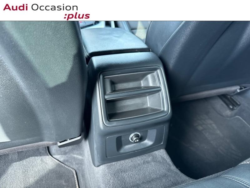 Voitures occasions Audi A4 Avant S line Rivery