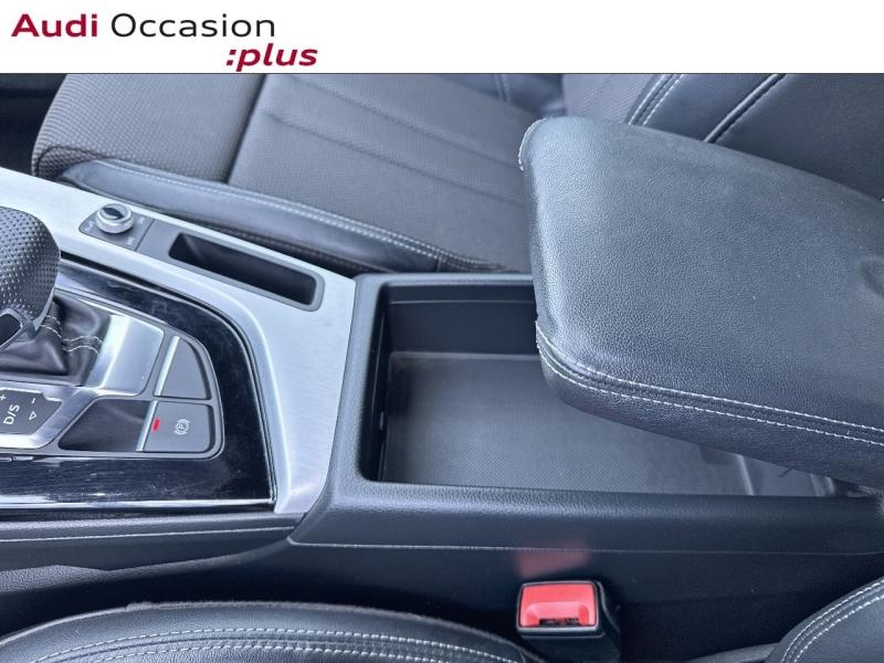 Voitures occasions Audi A4 Avant S line Rivery