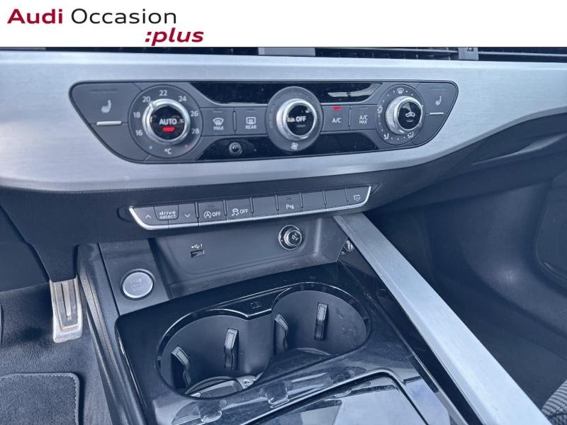 Voitures occasions Audi A4 Avant S line Rivery