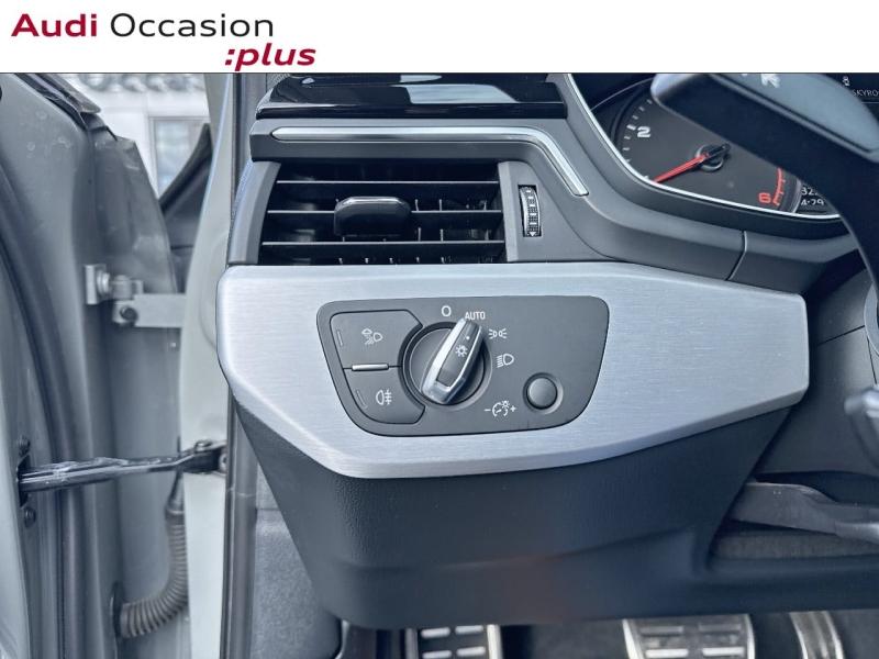 Voitures occasions Audi A4 Avant S line Rivery