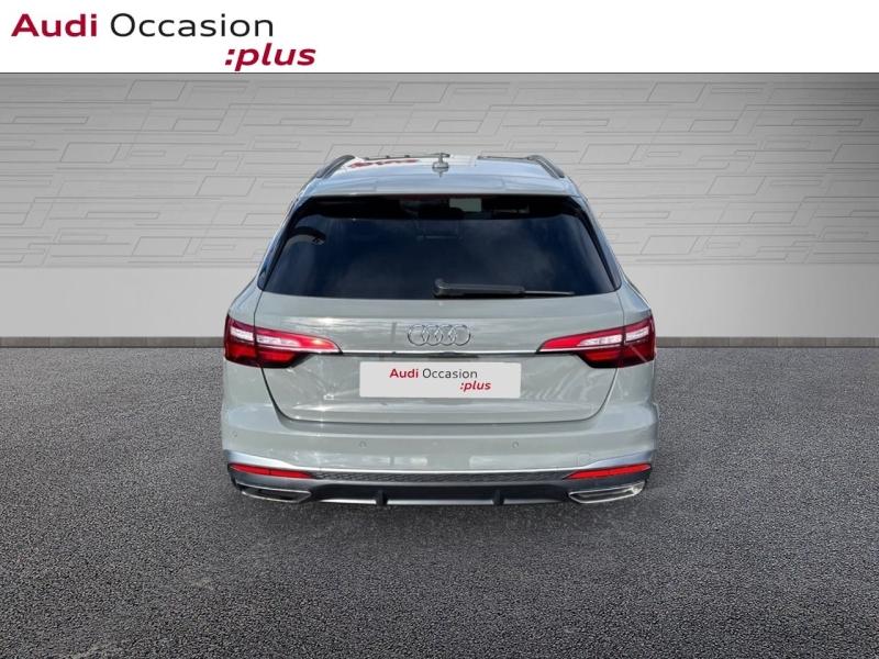 Voitures occasions Audi A4 Avant S line Rivery