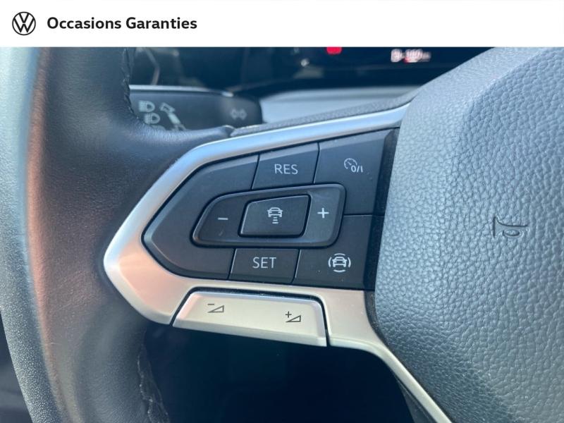 Voitures occasions VOLKSWAGEN GOLF Life Rivery