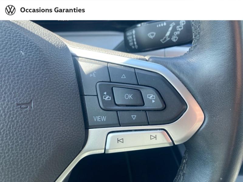 Voitures occasions VOLKSWAGEN GOLF Life Rivery
