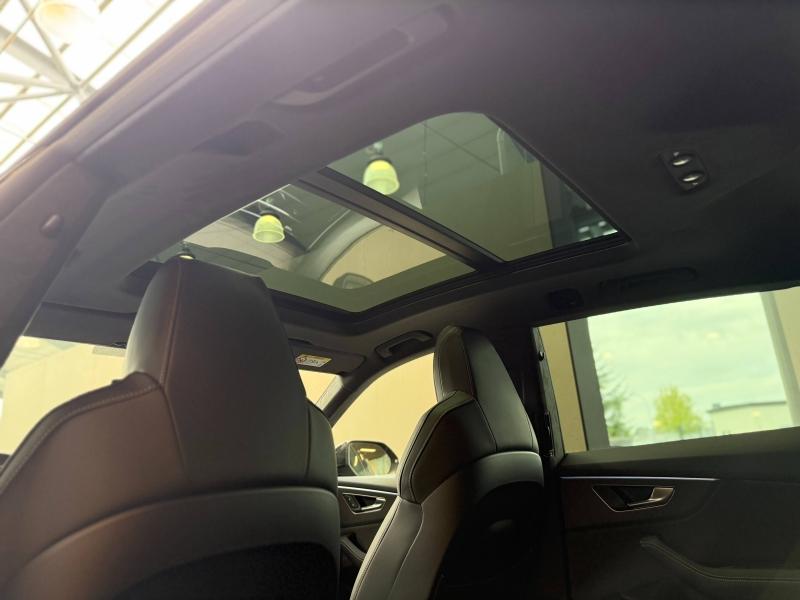 Voitures occasions Audi Q8 Compétition Rivery