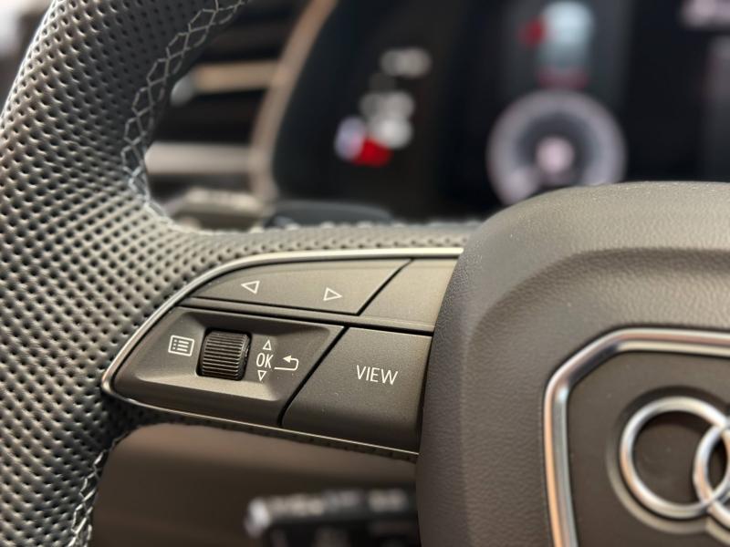 Voitures occasions Audi Q8 Compétition Lille