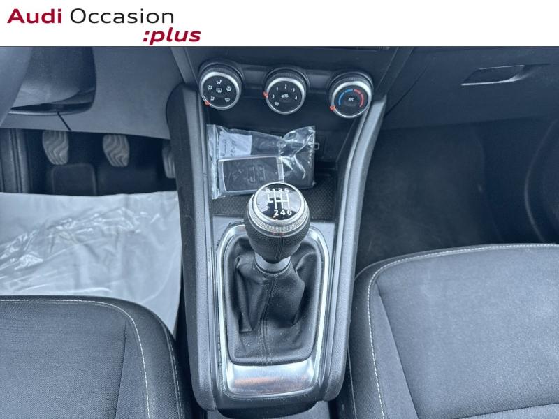 Voitures occasions RENAULT CAPTUR Business Rivery