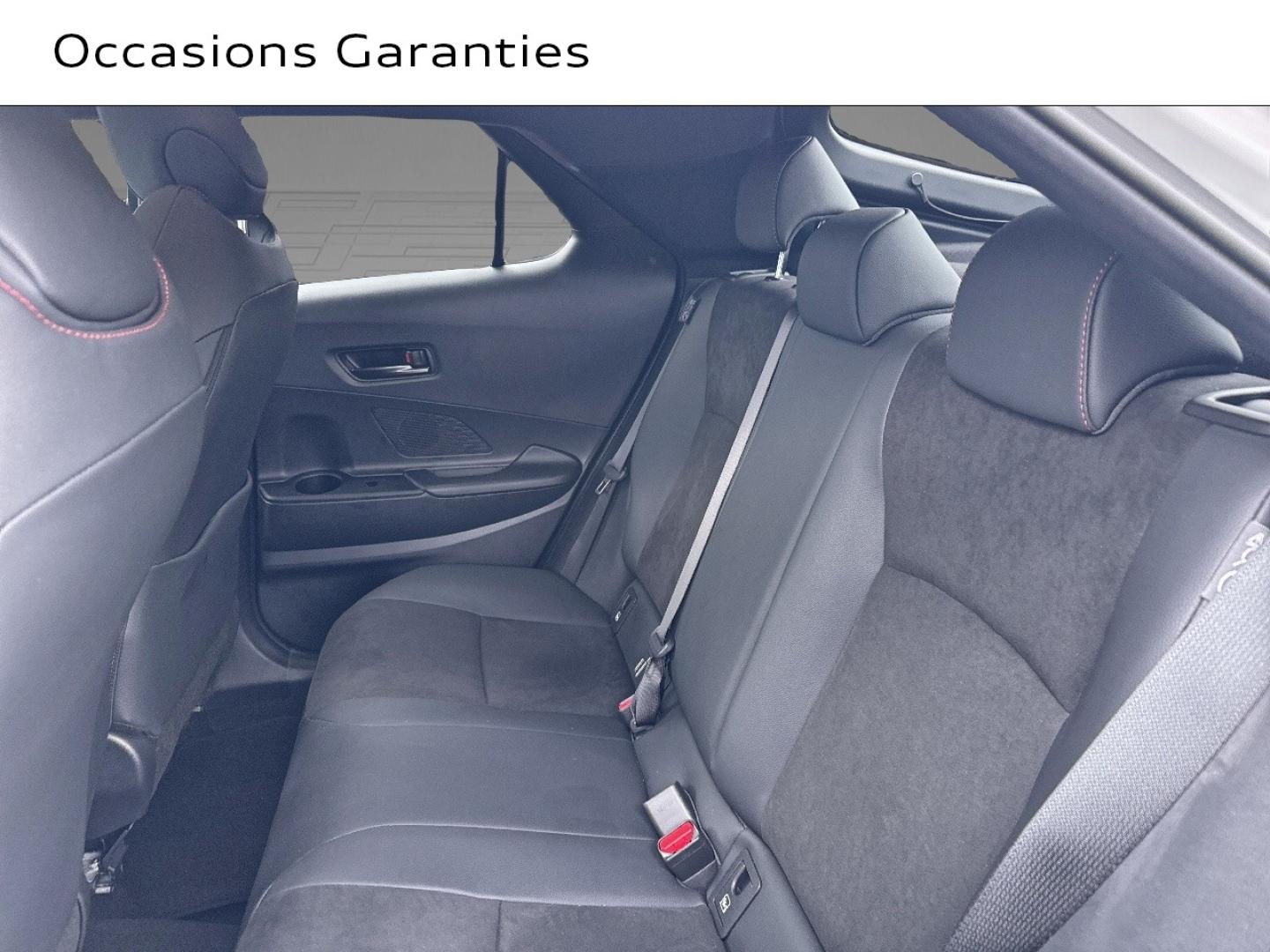 Voitures occasions TOYOTA C-HR GR Sport Rivery