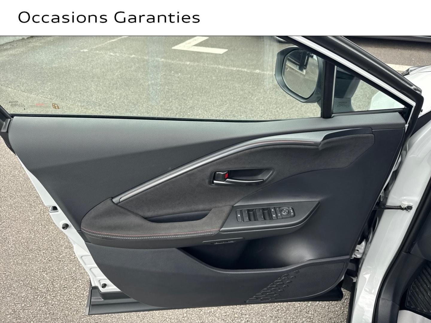 Voitures occasions TOYOTA C-HR GR Sport Rivery