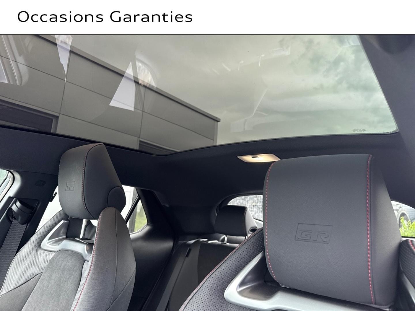 Voitures occasions TOYOTA C-HR GR Sport Rivery