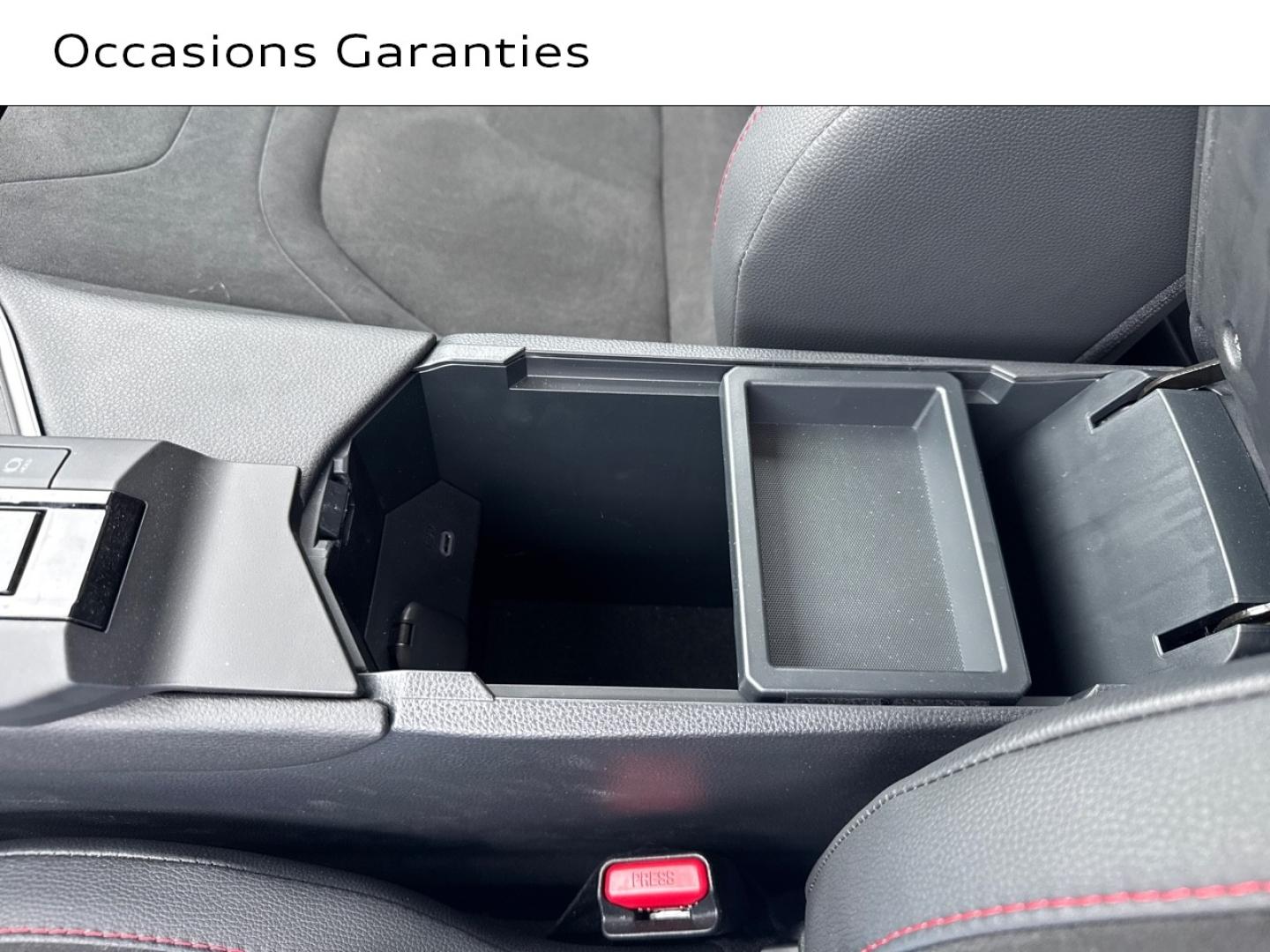 Voitures occasions TOYOTA C-HR GR Sport Rivery