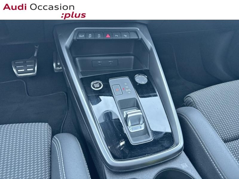 Voitures occasions Audi A3 Berline S line Rivery