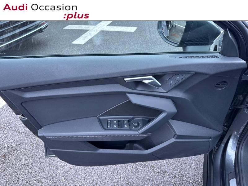 Voitures occasions Audi A3 Berline S line Rivery