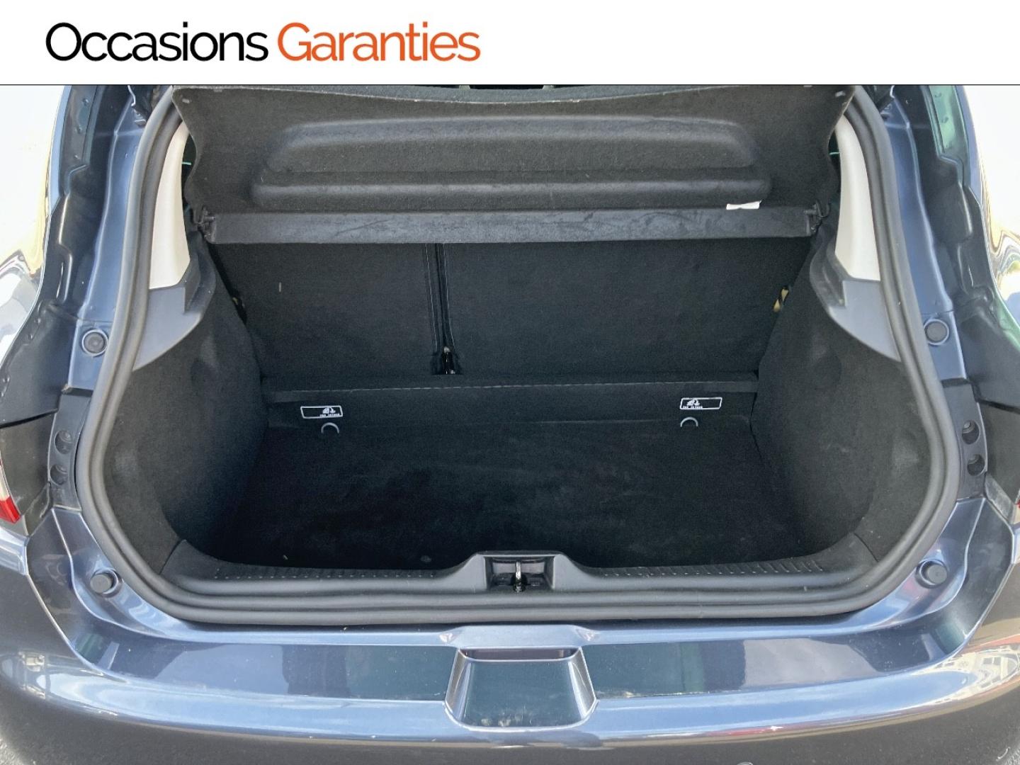 Voitures occasions RENAULT CLIO Intens Rivery