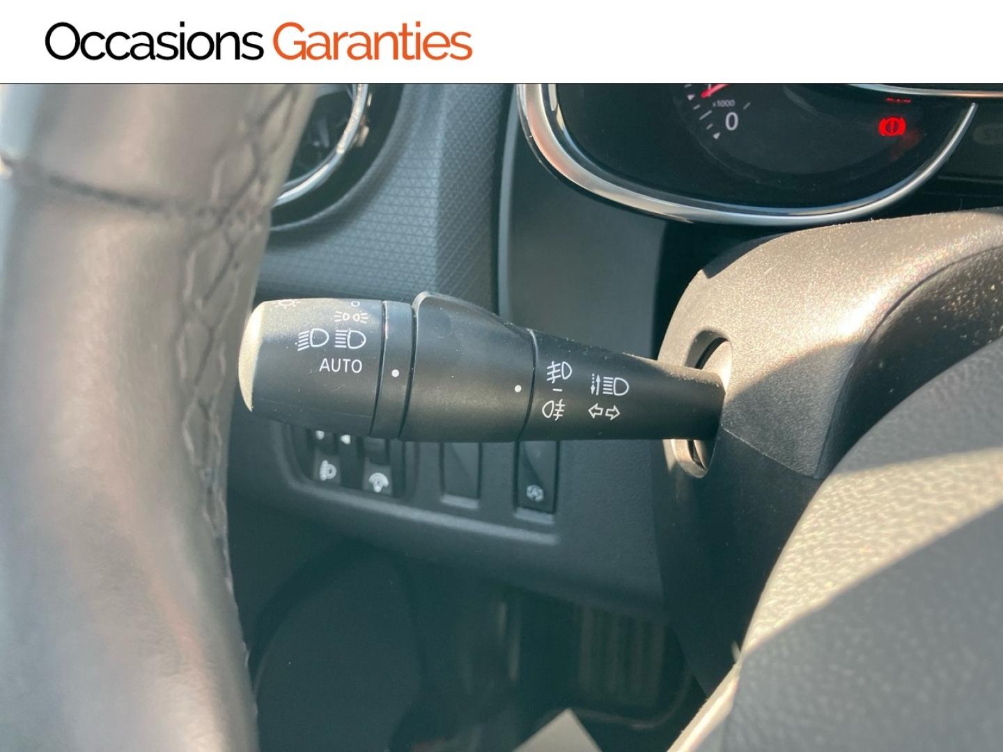 Voitures occasions RENAULT CLIO Intens Rivery