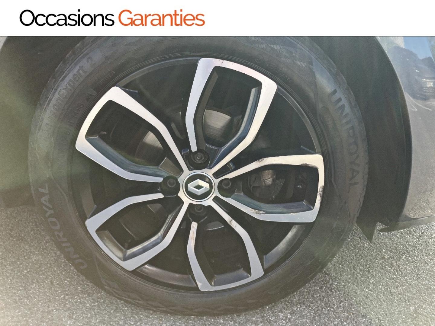 Voitures occasions RENAULT CLIO Intens Rivery