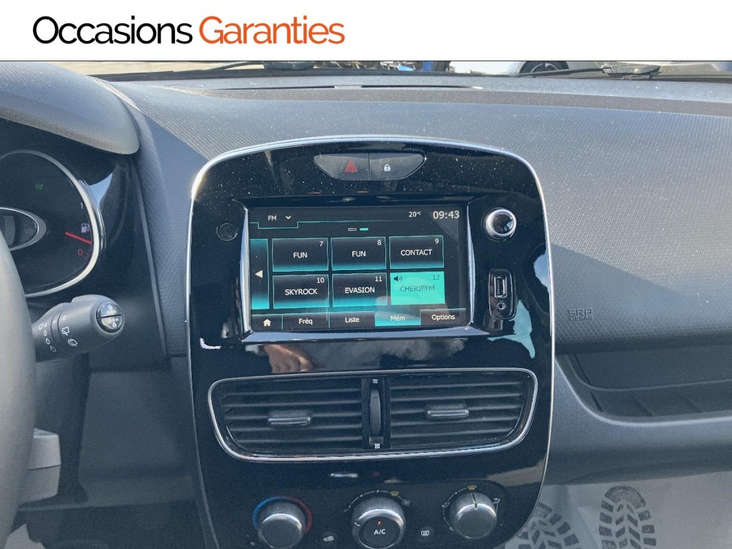 Voitures occasions RENAULT CLIO Intens Rivery