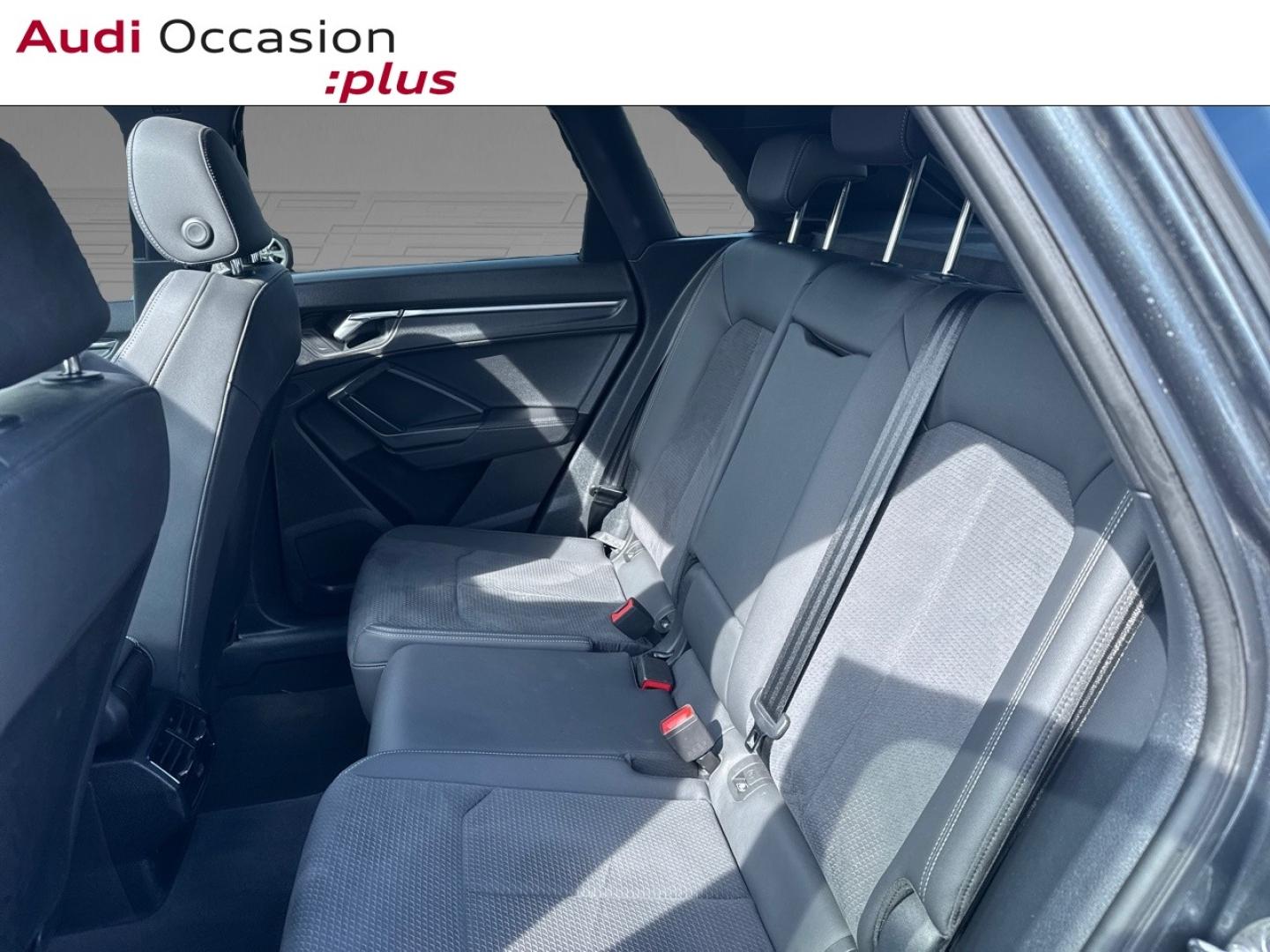 Voitures occasions Audi Q3 S line Rivery