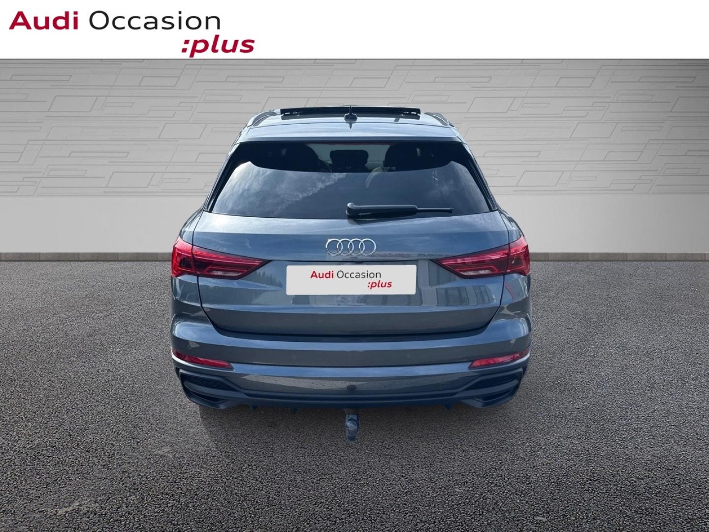 Voitures occasions Audi Q3 S line Rivery