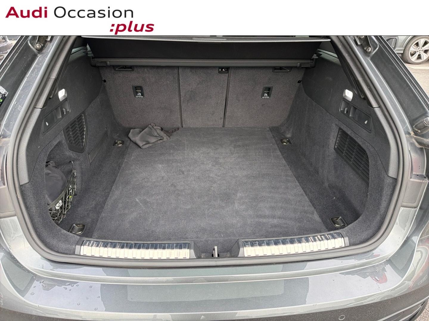 Voitures occasions Audi A5 Avant S line Rivery
