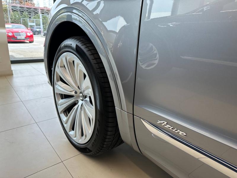 Voitures occasions BENTLEY Bentayga Base Mougins