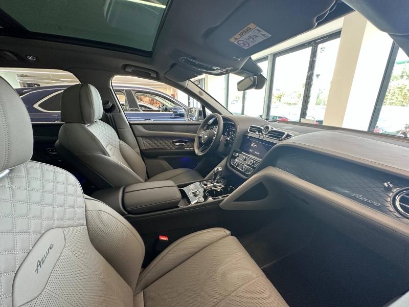 Voitures occasions BENTLEY Bentayga Base Mougins