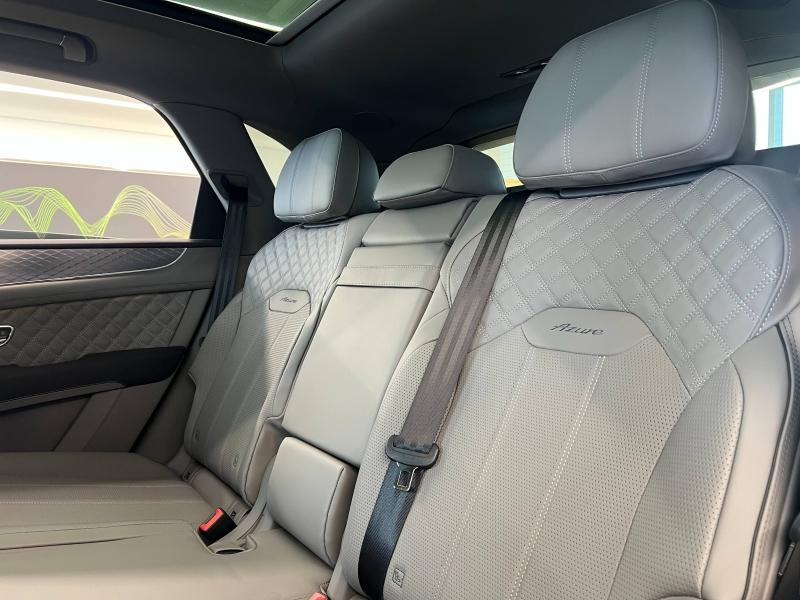 Voitures occasions BENTLEY Bentayga Base Mougins